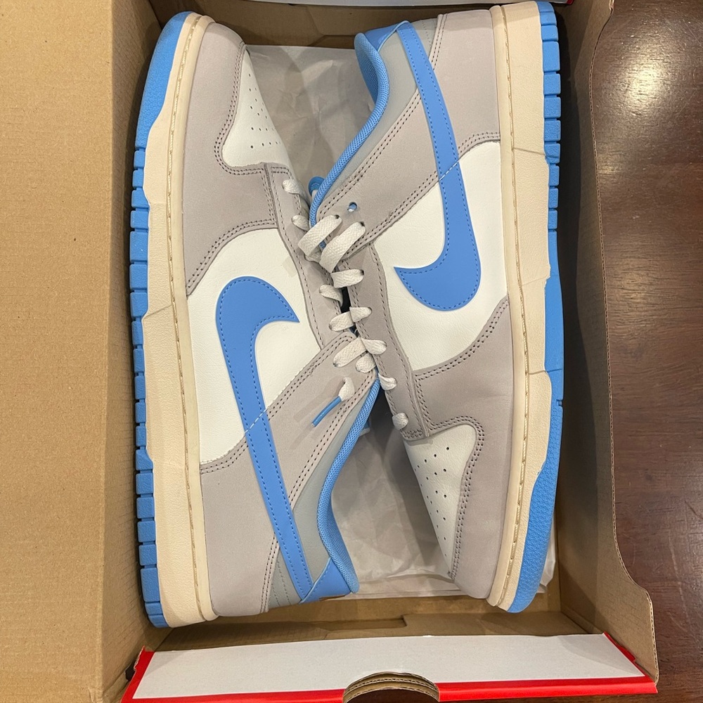 Dunk Low Sail/University Blue